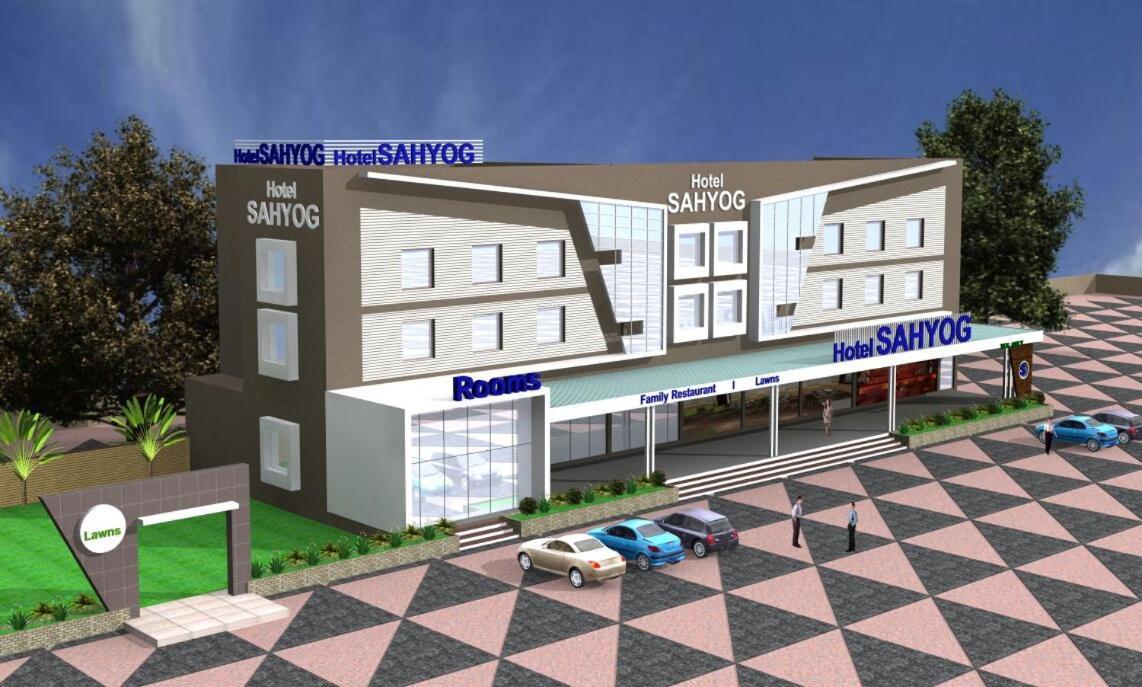Hotel Sahyog & Rooms سورات المظهر الخارجي الصورة